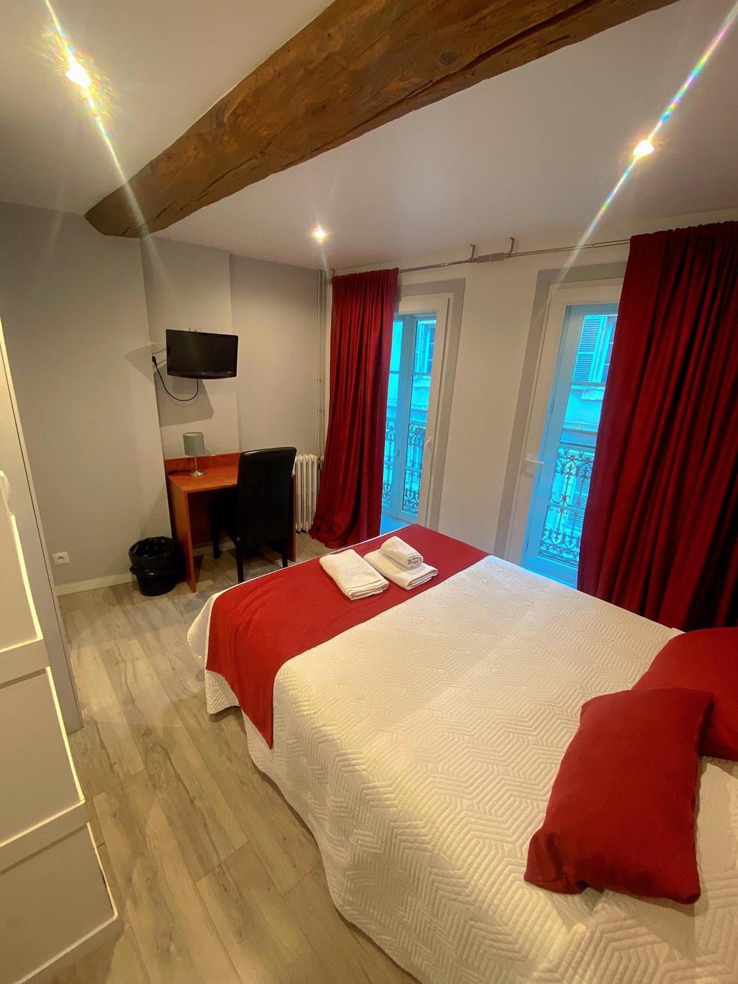 Hotel Le Chambellan Dijon Bagian luar foto