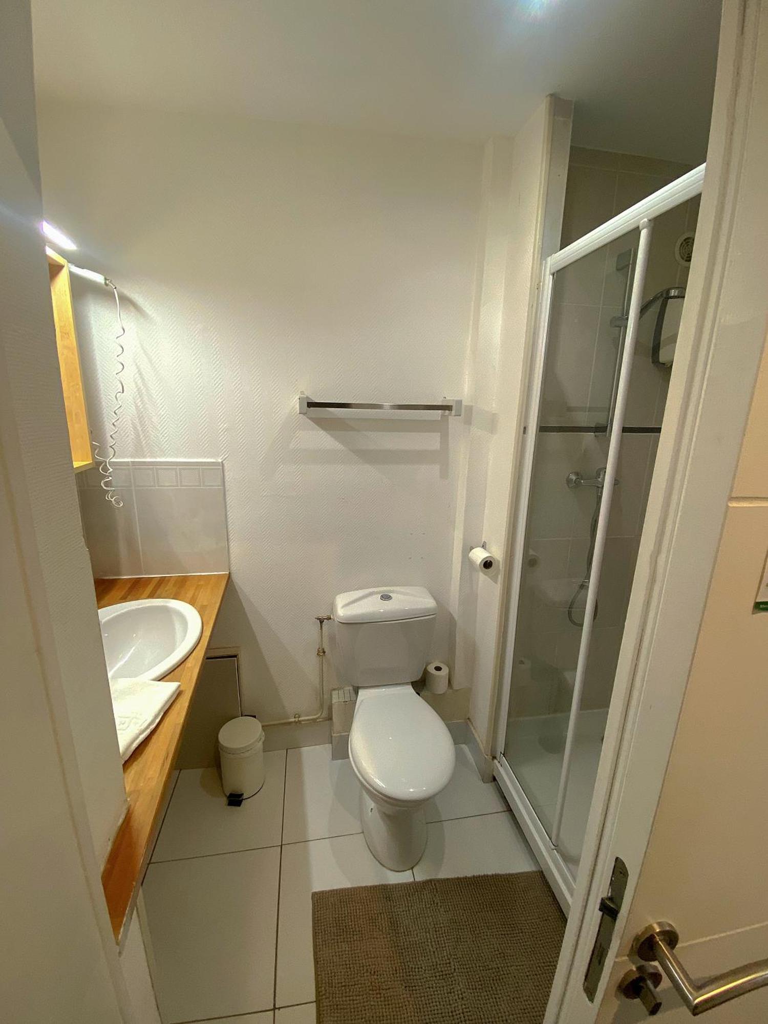 Hotel Le Chambellan Dijon Bagian luar foto